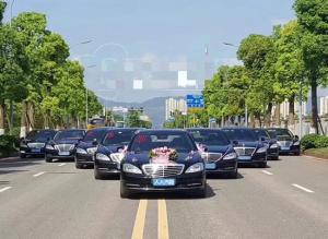 婚車(chē)車(chē)隊(duì)